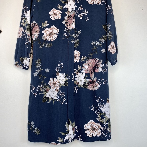 C&E Lifestyle Mid Length Dress Navy Blue Floral - Picture 3 of 3